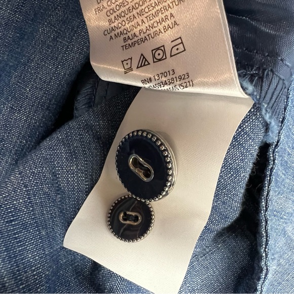 NWT Isaac Mizrahi New York Tailored Short Indigo Chambray Size 14 - Picture 8 of 9